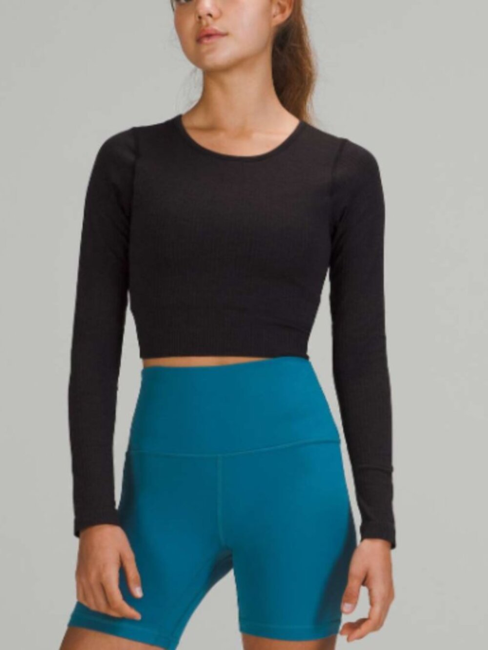 Lululemon Ebb to Street Long Sleeve Black Ribbed Crop Top Built-In Bra Size 6